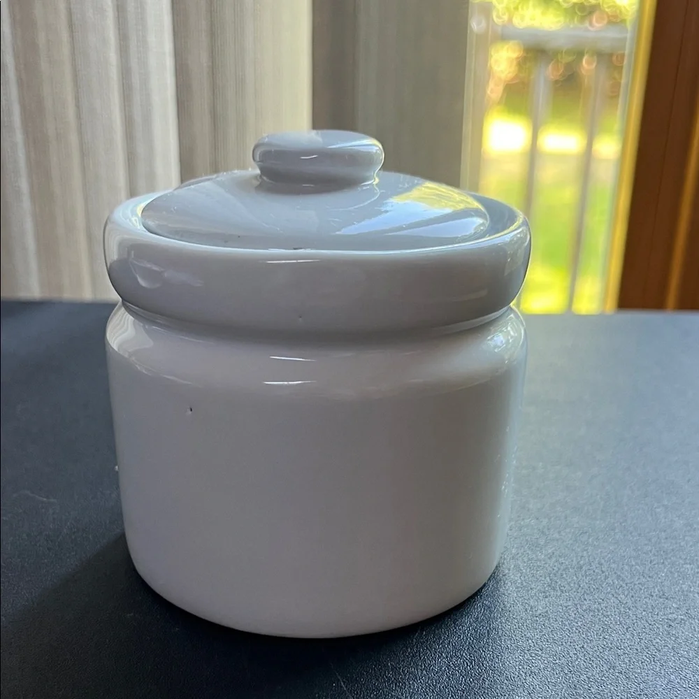 Pier 1 White Ceramic Sugar Jar with Lid